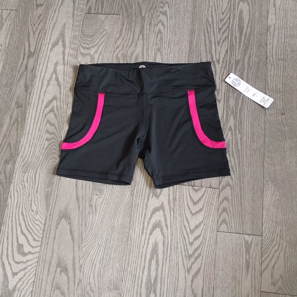 🌺🌺👠 Shorts active wear by yoshion 👠🌺